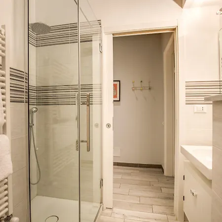 Downtownapartments - Cavour Cinque Terre * La Spezia