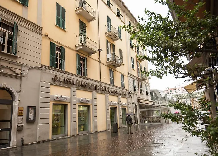 Apartman Downtown Srl - Cavour Cinque Terre