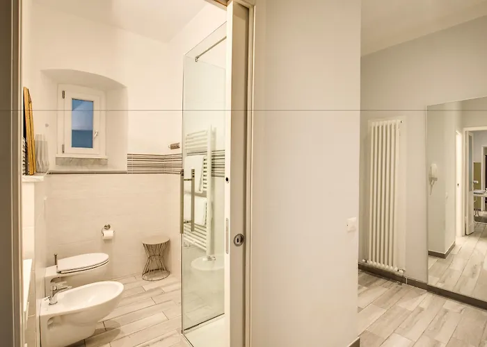 Downtown Srl - Cavour Cinque Terre Apartman La Spezia