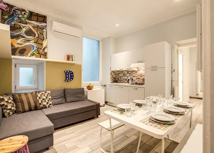 Downtown Srl - Cavour Cinque Terre * La Spezia